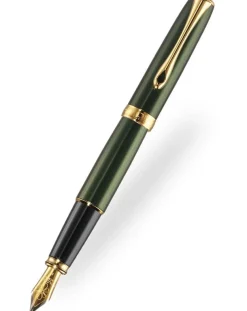Diplomat Excellence Evergreen Gold Trim Fountain Pen