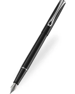 Diplomat Traveller Black Lacquer Fountain Pen