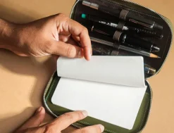 Endless Companion Leather Adjustable 5 Pen Pouch – Green
