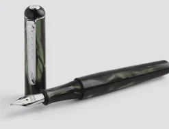 Tom Hessin Charles Collection Highland Green Fountain Pen